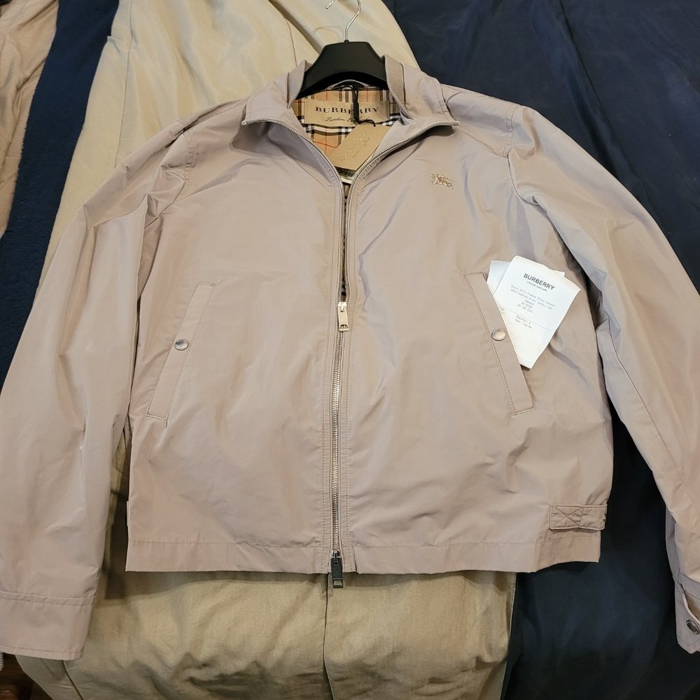 Burberry Mens Windbreaker - Picture 3 of 4